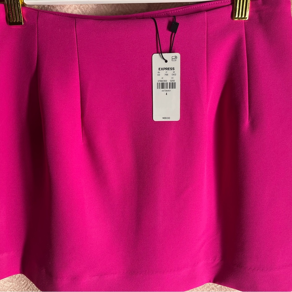 Express Vibrant Pink Mini Skort